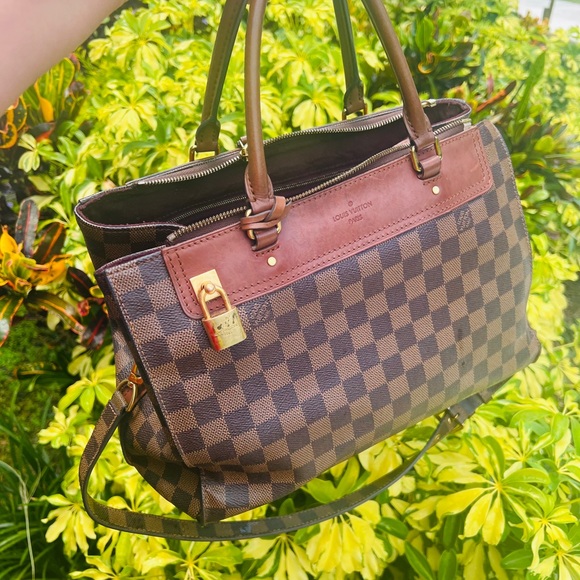 LOUIS VUITTON Damier Ebene with wallet - Picture 4 of 12